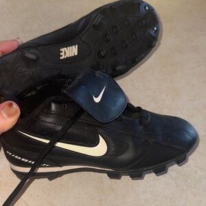 Nike Black and White baseball Cleats